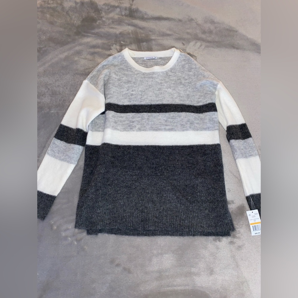 Women's Gray and White Striped Sweater